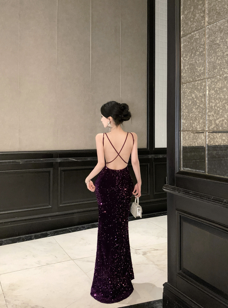https://fulmo-img-server.com/dresscode-dresscode/281cf679-09a4-4a15-b665-86a8eb81c816.jpg