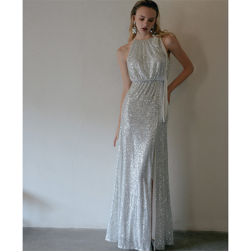https://fulmo-img-server.com/dresscode-dresscode/296bf749-4886-4277-bc6a-8b0a9363babd.jpg