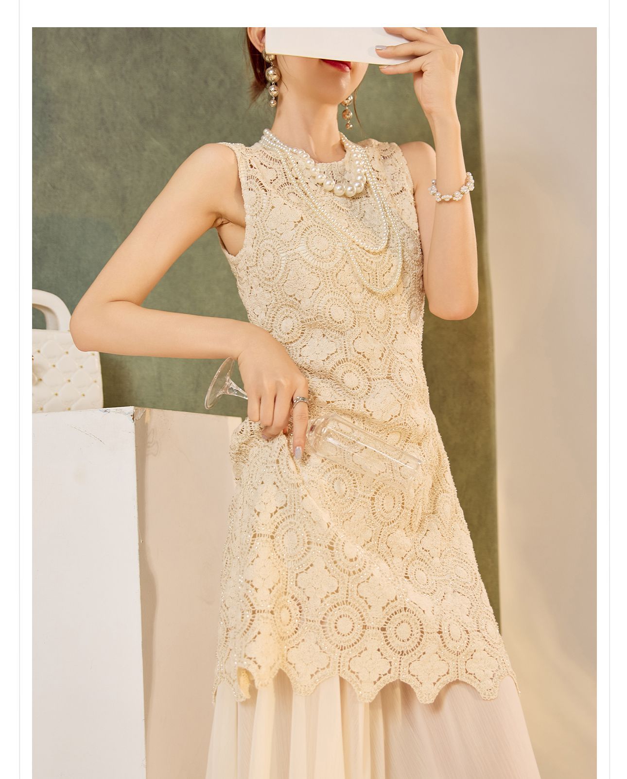 https://fulmo-img-server.com/dresscode-dresscode/2a042c59-75a8-4ca0-ae15-ccba905264d9.jpg