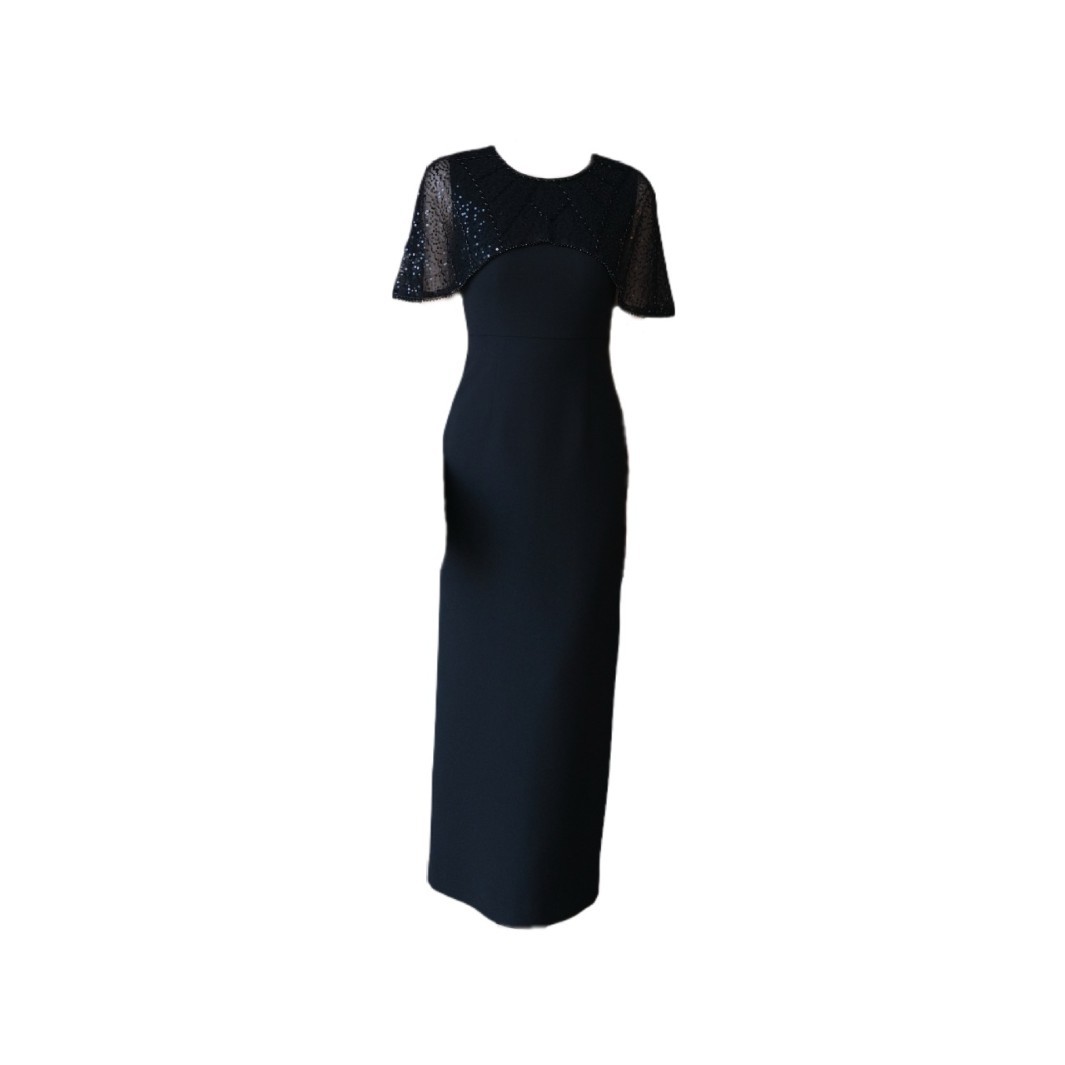 https://fulmo-img-server.com/dresscode-dresscode/2a23a9ca-4957-437e-b850-86defe47d4ee.jpg