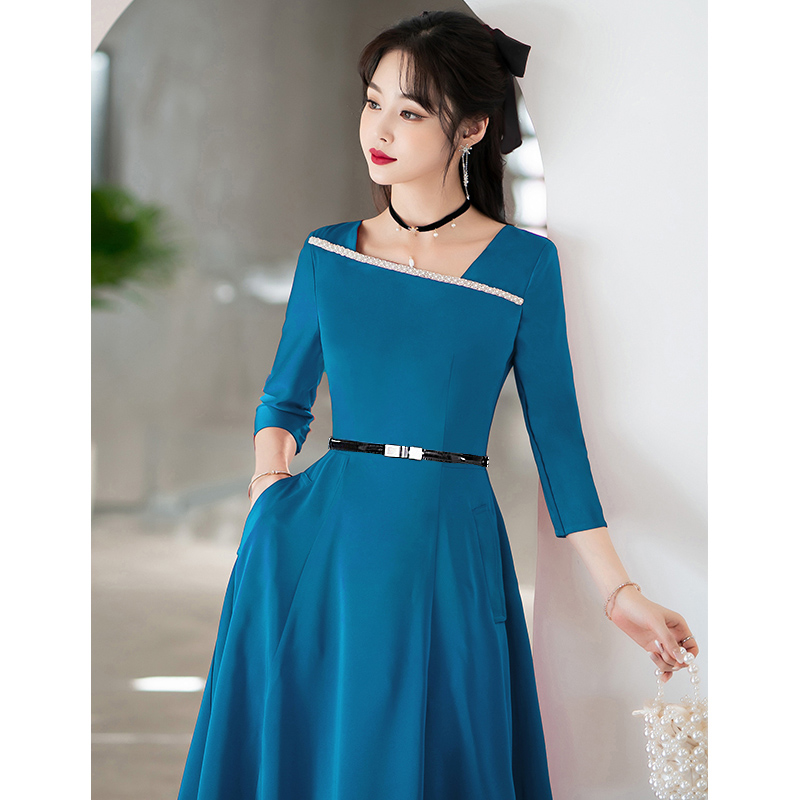 https://fulmo-img-server.com/dresscode-dresscode/2aa3c275-35aa-47be-83c9-25d51c3b06f9.jpg