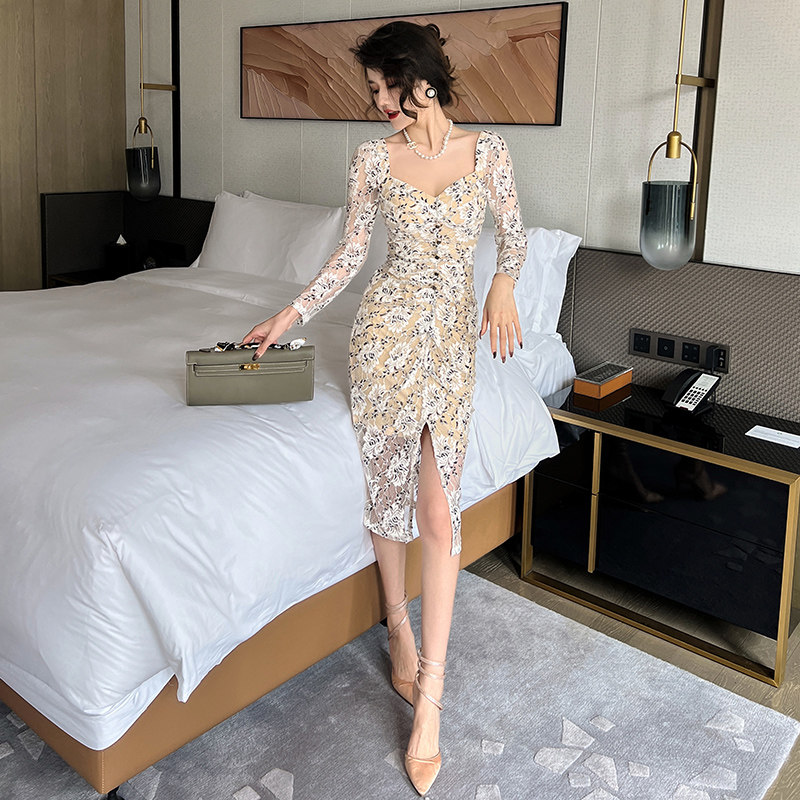 オケージョン ドレス 花柄総レース長袖スリット入りタイトドレス