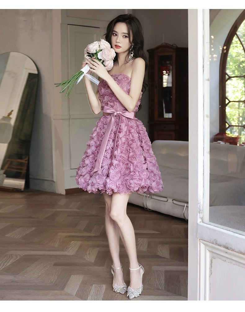 https://fulmo-img-server.com/dresscode-dresscode/2c7151a9-eef1-40b2-bcf7-62e2fb46251b.jpg