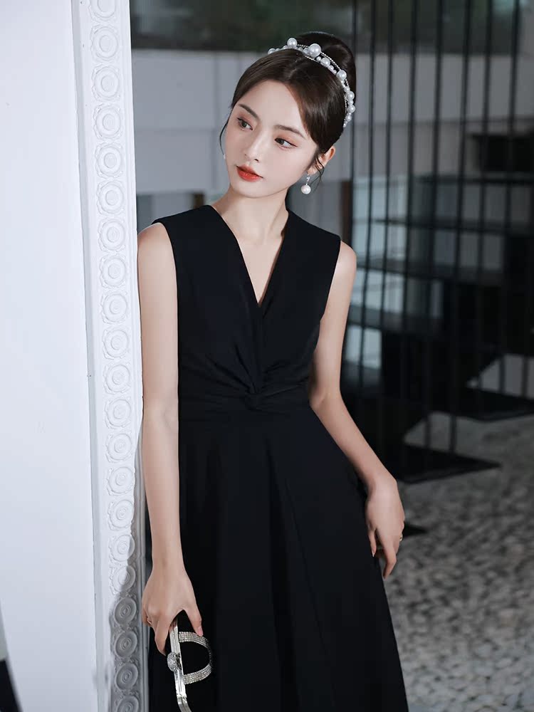 オケージョン ドレス 上品なウエストタック入りノースリーブワンピース