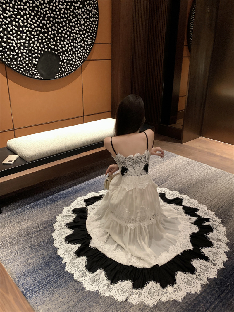 https://fulmo-img-server.com/dresscode-dresscode/37f16fcc-27c5-4d68-9614-564bc7d12918.jpg