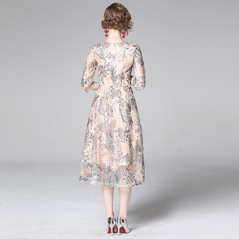 https://fulmo-img-server.com/dresscode-dresscode/3ab31b59-8bda-4c37-9ca9-a080668a8d0f.jpg