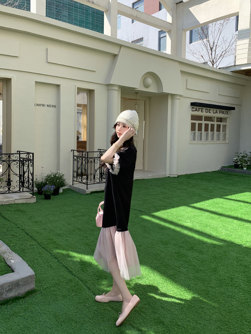 https://fulmo-img-server.com/dresscode-dresscode/3e3d3df7-9d37-4bd9-9a90-97aa24ffa466.jpg