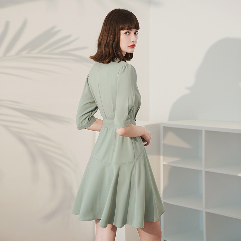 オケージョン ドレス 深襟ウエストリボン付き五分袖ワンピース