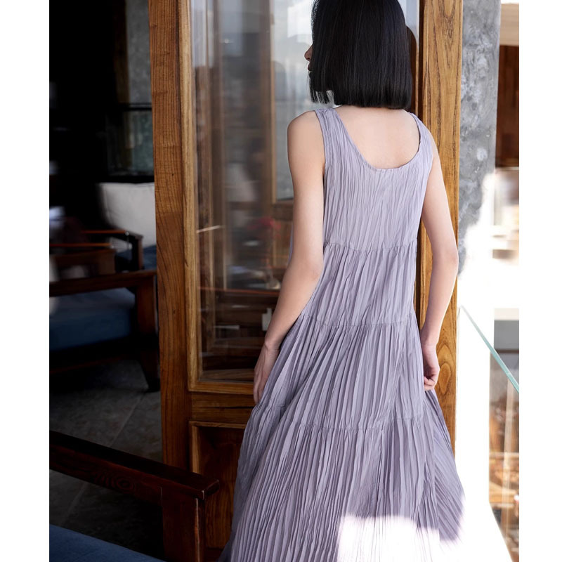 https://fulmo-img-server.com/dresscode-dresscode/3e9b6e29-0f30-4345-ba03-1095c2db23b8.jpg