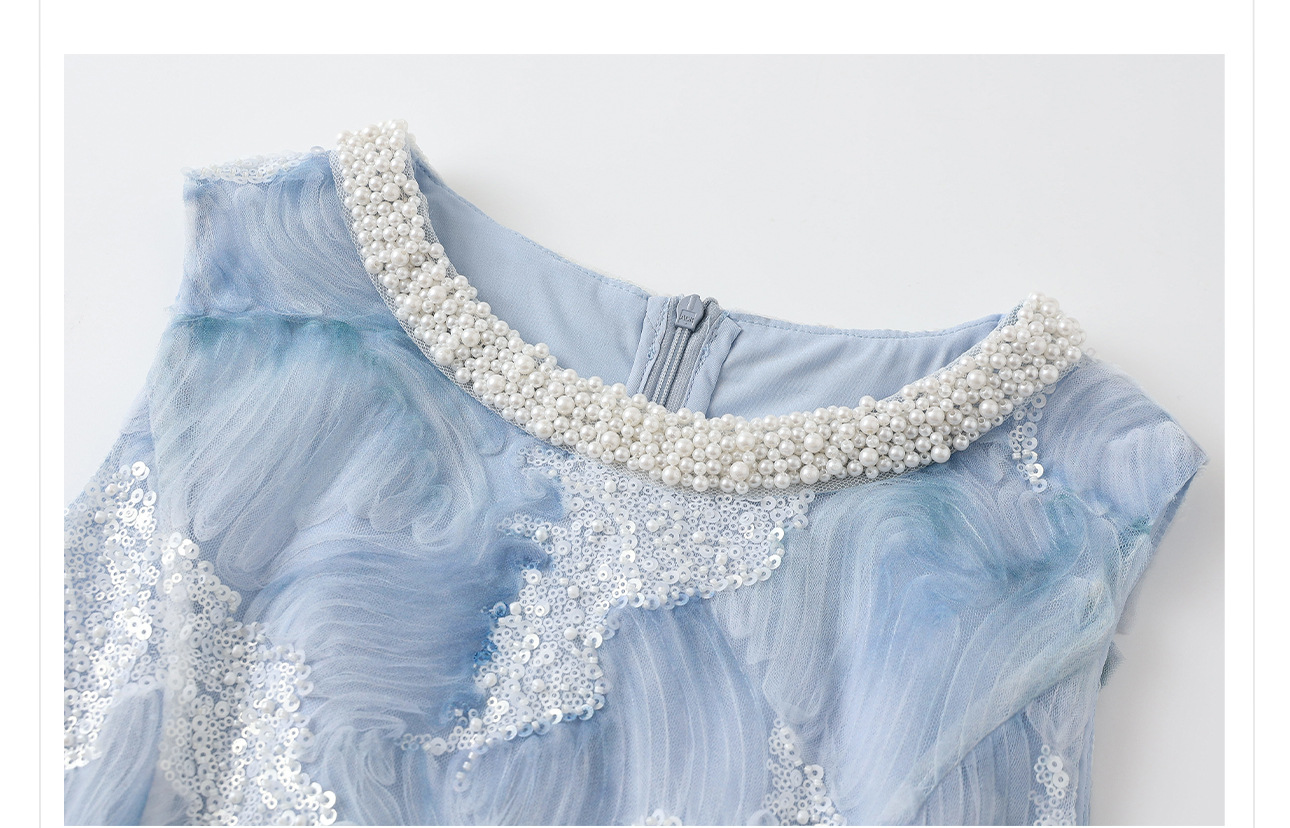 https://fulmo-img-server.com/dresscode-dresscode/3f8d5ed7-2cda-49de-b1c6-7309792e3dfe.jpg