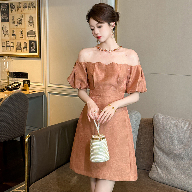 https://fulmo-img-server.com/dresscode-dresscode/41054350-5bd8-4bc3-9ad6-fc414293d686.jpg