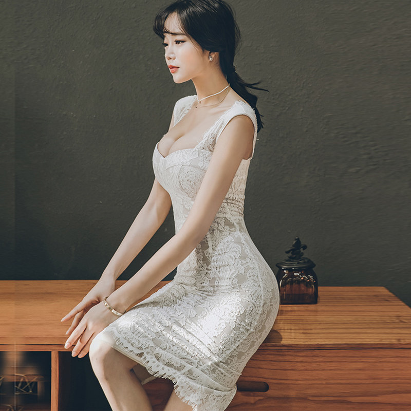 オケージョン ドレス 総レース仕立て透けシアー肩袖タイトミディ丈ドレス