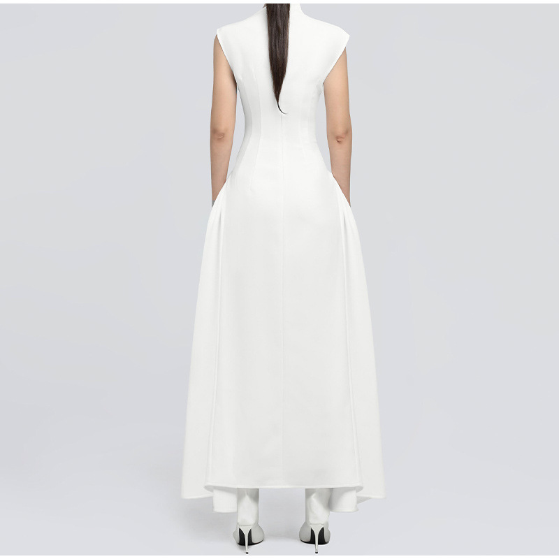 https://fulmo-img-server.com/dresscode-dresscode/450d59ce-8741-4197-beda-84b64faa6c5e.jpg