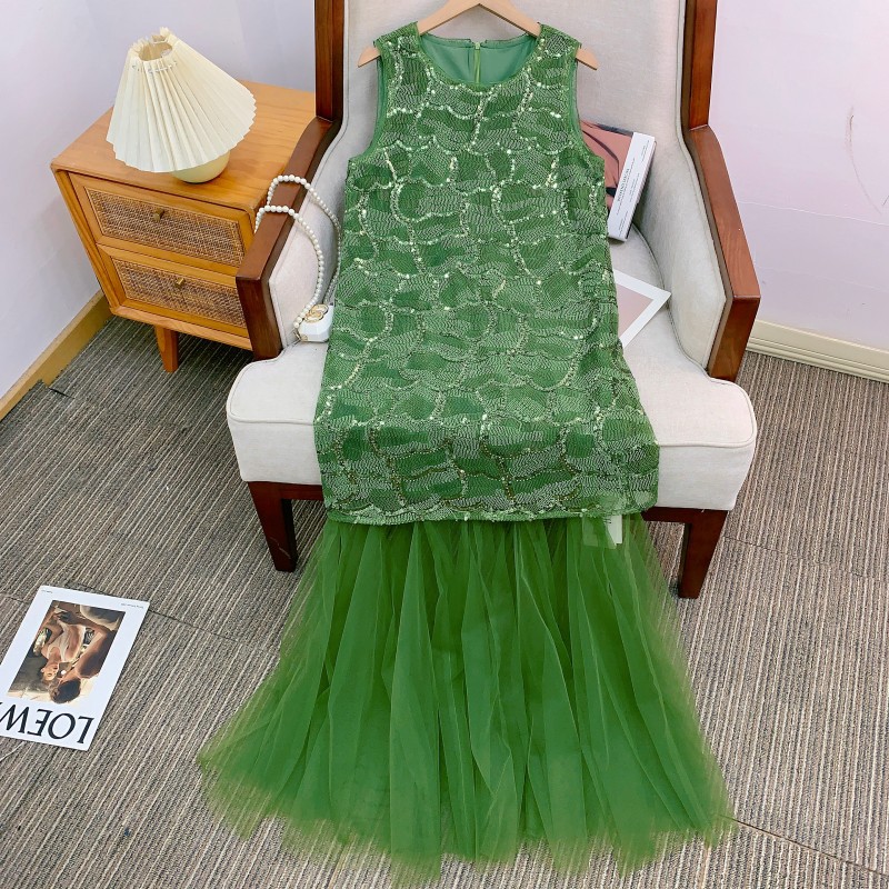 https://fulmo-img-server.com/dresscode-dresscode/465a5aec-54be-4717-bda0-4e120e98bfab.jpg