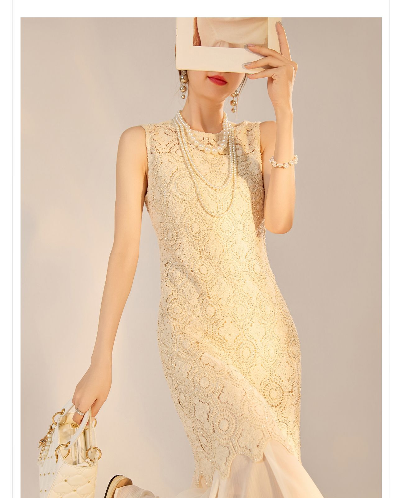 https://fulmo-img-server.com/dresscode-dresscode/46be5309-e940-4b4e-af7d-3ff1d2648bf3.jpg
