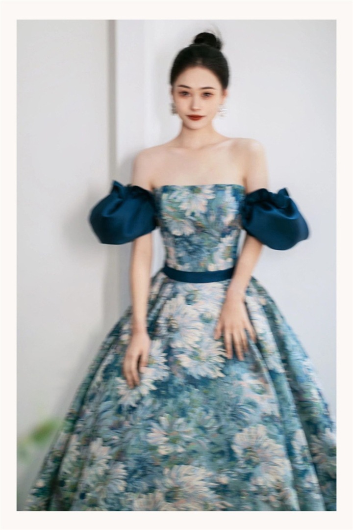 https://fulmo-img-server.com/dresscode-dresscode/484a3fde-351a-4fad-b83b-a237af80cec7.jpg