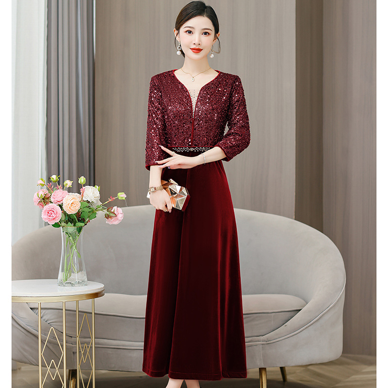 https://fulmo-img-server.com/dresscode-dresscode/4a889136-e66e-49ed-ae71-566b9cce4b88.jpg