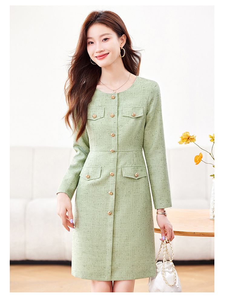 https://fulmo-img-server.com/dresscode-dresscode/4c8ef9a7-94ea-483e-99be-7d6fb53d68b5.jpg
