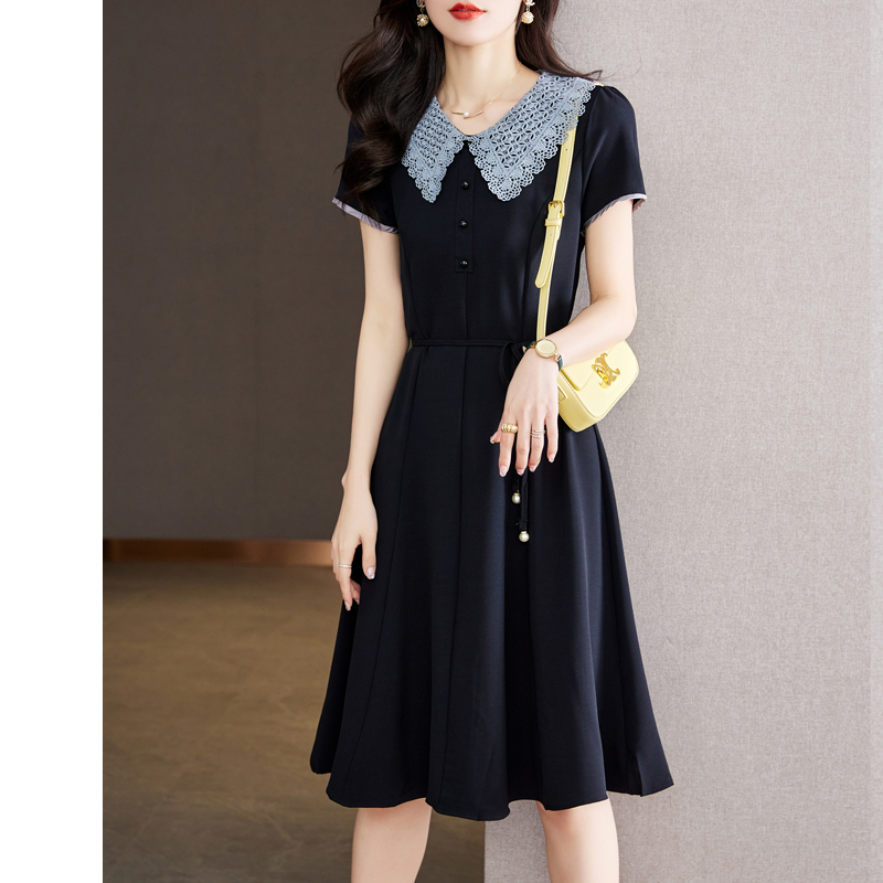 https://fulmo-img-server.com/dresscode-dresscode/4db2a47c-cbec-482f-8bbd-60abffa88c6c.jpg