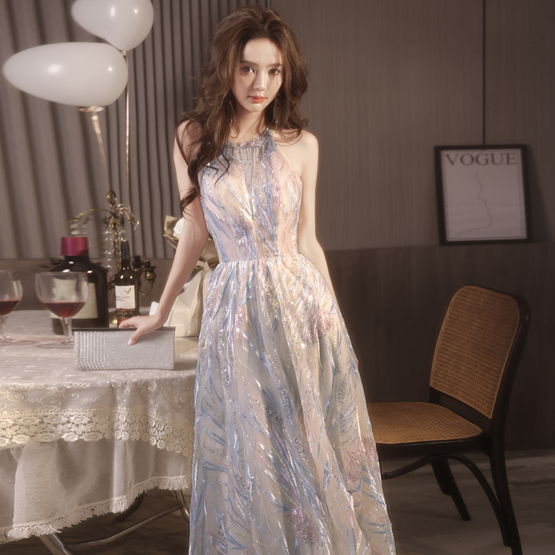 https://fulmo-img-server.com/dresscode-dresscode/4e2e2601-f246-4499-bbf0-478b2a293a14.jpg