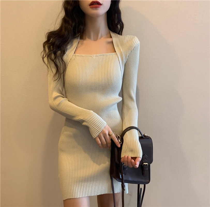 https://fulmo-img-server.com/dresscode-dresscode/52f0e20d-73d4-49dc-ae00-62be58df27c5.jpg