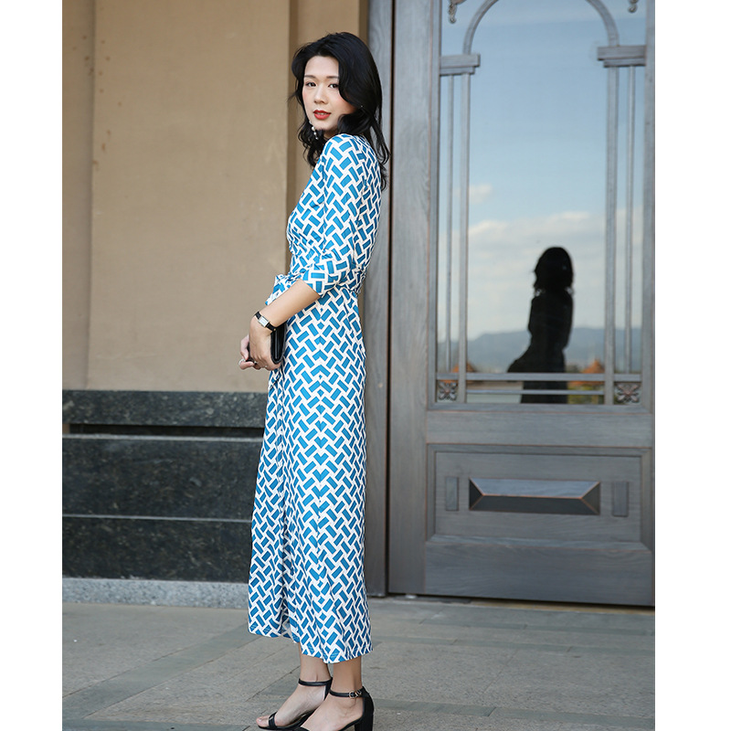 https://fulmo-img-server.com/dresscode-dresscode/5484c756-0e08-47a7-8af6-bdf19e72142e.jpg