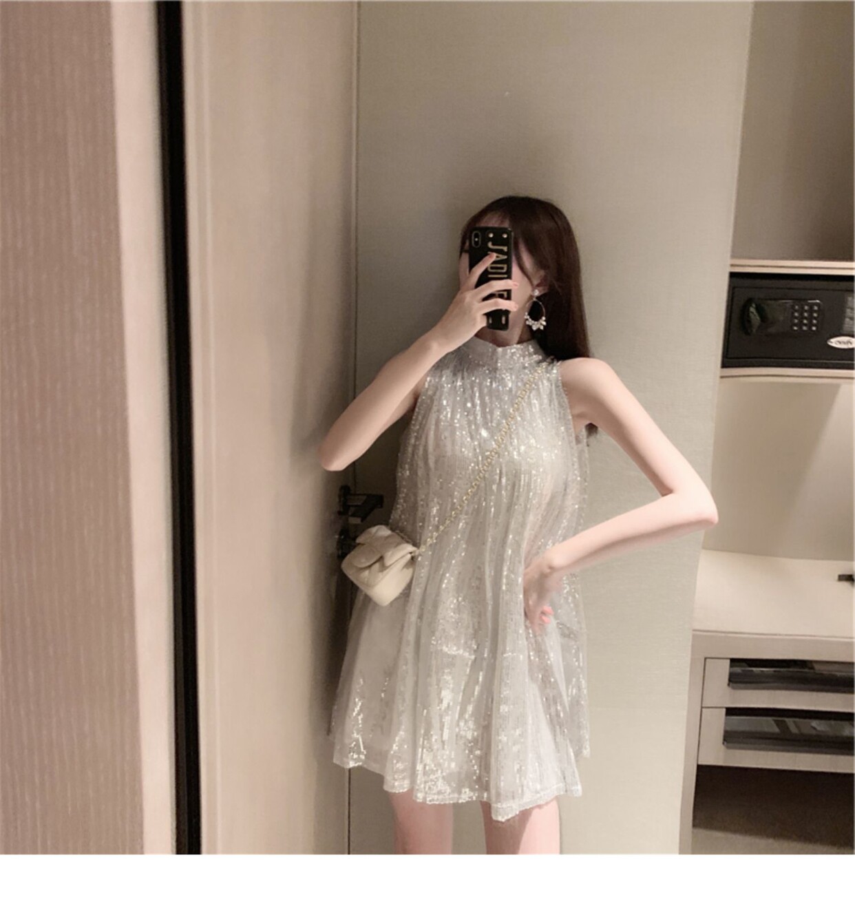 https://fulmo-img-server.com/dresscode-dresscode/58ab2550-5b1f-4266-8f61-687f81f77ee8.jpg