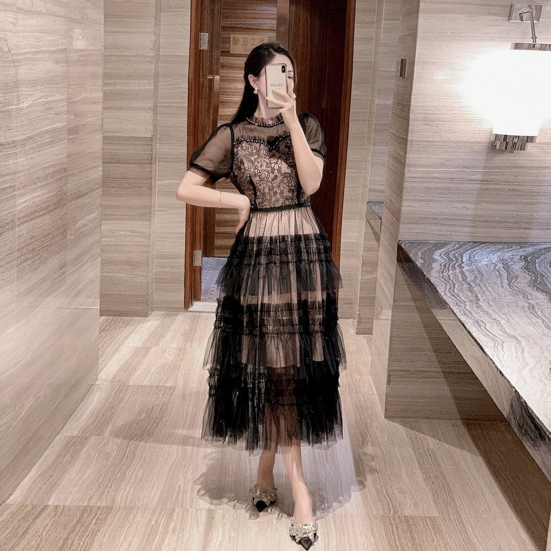 https://fulmo-img-server.com/dresscode-dresscode/5952e76d-9dde-4b1a-982e-cd6a7d548fd8.jpg