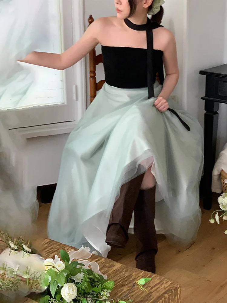 https://fulmo-img-server.com/dresscode-dresscode/5d6af5b6-e8af-48d6-9605-93e8203e8266.jpg