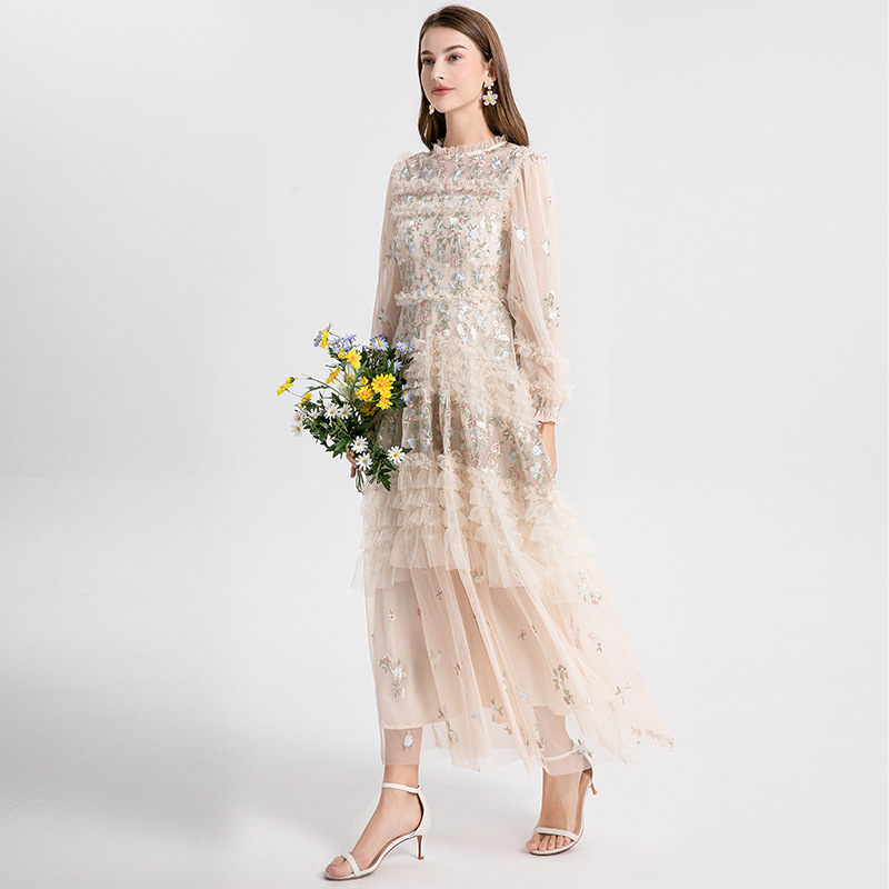 https://fulmo-img-server.com/dresscode-dresscode/5e94357b-16bd-4f1c-9e4e-da578445b345.jpg