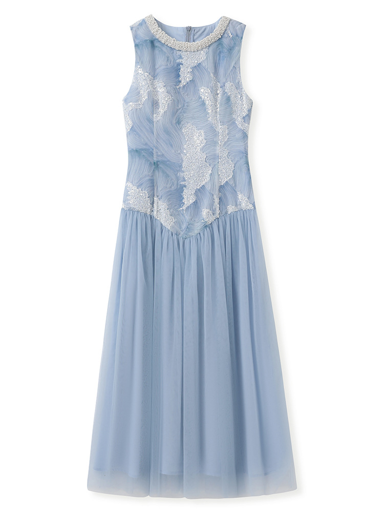 https://fulmo-img-server.com/dresscode-dresscode/62b252d4-7410-4568-85f2-d0a0310b2cfa.jpg