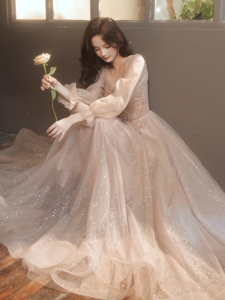 https://fulmo-img-server.com/dresscode-dresscode/6573449d-4686-47cf-98ca-4b998c8b79cb.jpg