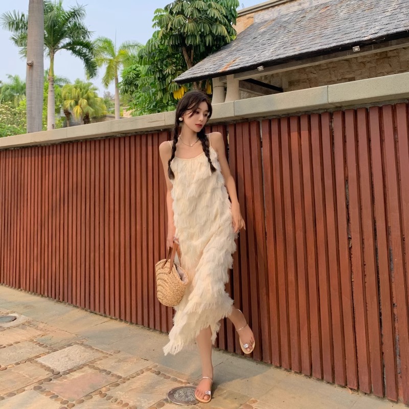 https://fulmo-img-server.com/dresscode-dresscode/65e22db5-7908-4cf4-a1b5-385e94a49978.jpg
