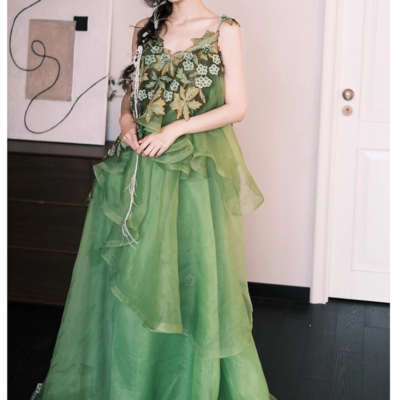 https://fulmo-img-server.com/dresscode-dresscode/67873f4d-7210-4435-9447-d5b9bb72ecb5.jpg