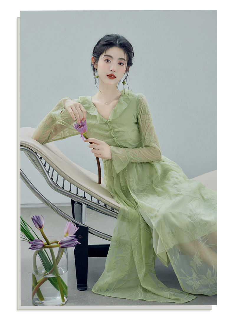https://fulmo-img-server.com/dresscode-dresscode/6866b6fb-7df5-4e1d-a745-180fc2392e21.jpg