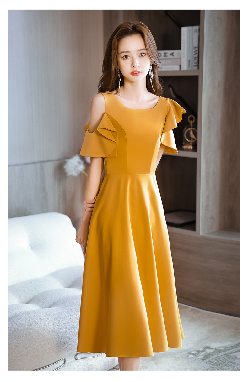 https://fulmo-img-server.com/dresscode-dresscode/68a71195-331d-4a56-945f-a32b7a22e72d.jpg