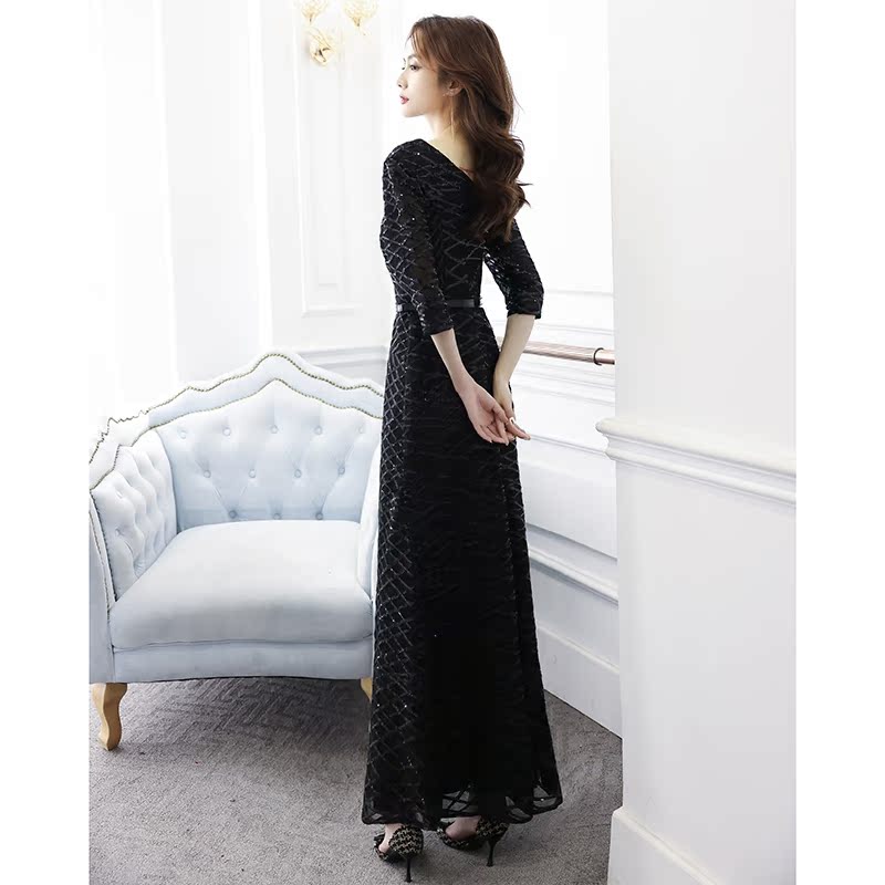https://fulmo-img-server.com/dresscode-dresscode/69303cc6-bed8-49ff-b950-f5b9e63ae340.jpg