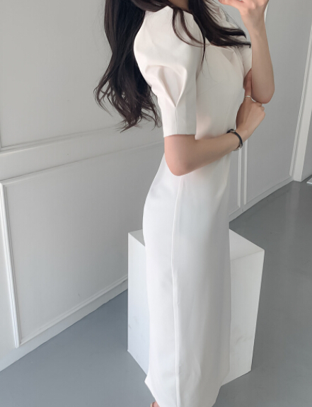https://fulmo-img-server.com/dresscode-dresscode/6b313cfb-810c-47e8-9c14-428af0469ef5.jpg