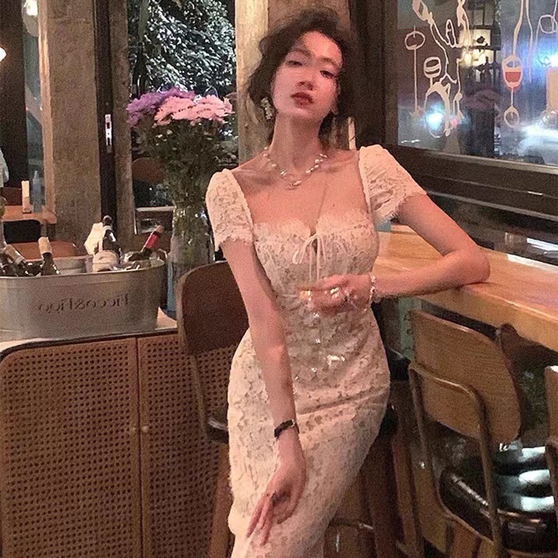 https://fulmo-img-server.com/dresscode-dresscode/6b3653ca-6d1d-4ed1-81a9-0dfd56d0591e.jpg