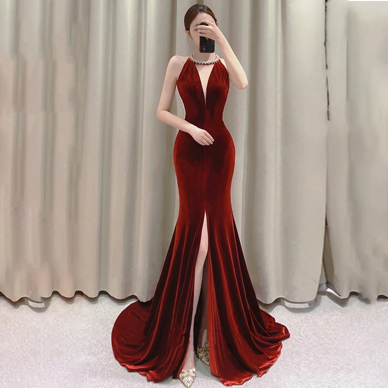 https://fulmo-img-server.com/dresscode-dresscode/6bfb1d20-c696-4561-b21e-ce5ccebeb850.jpg