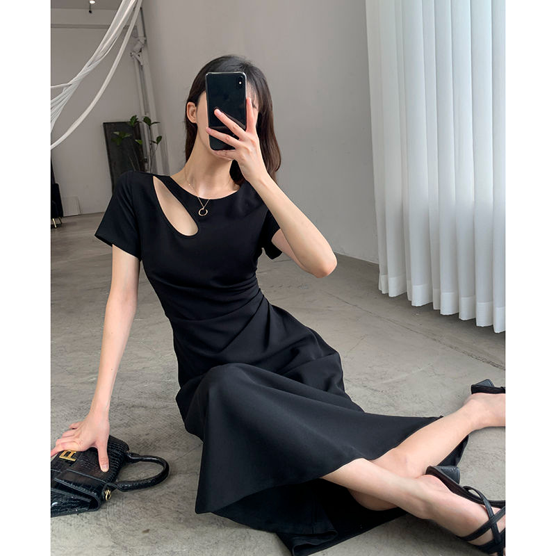 https://fulmo-img-server.com/dresscode-dresscode/6c0540bd-b477-46de-85f3-9e8b002c7406.jpg
