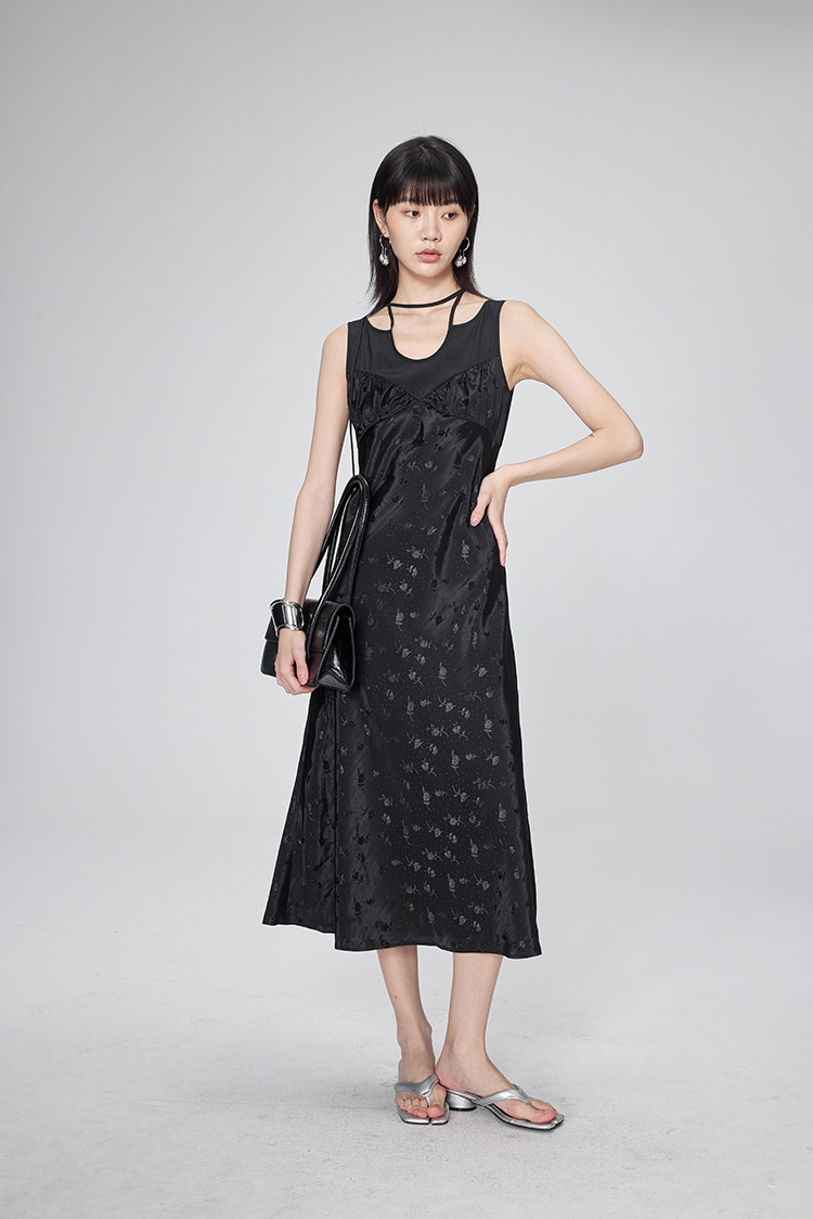 オケージョン ドレス フリンジ装飾ベルベット調ノースリーブワンピース