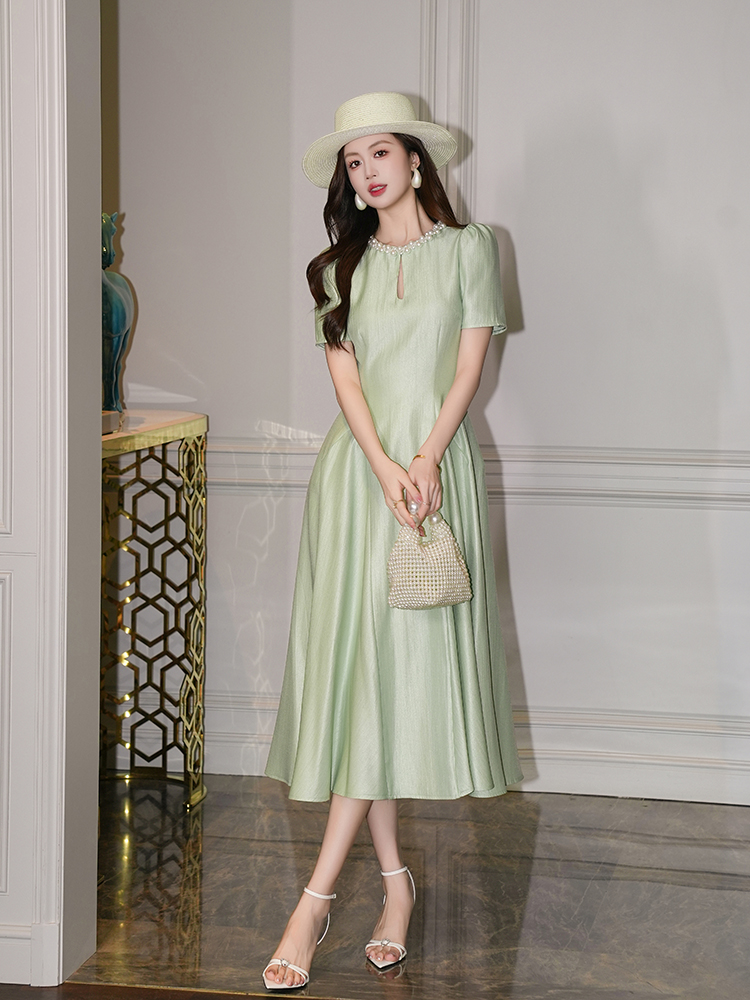 https://fulmo-img-server.com/dresscode-dresscode/72937e64-49a6-46fc-8006-5fe5b46b92de.jpg