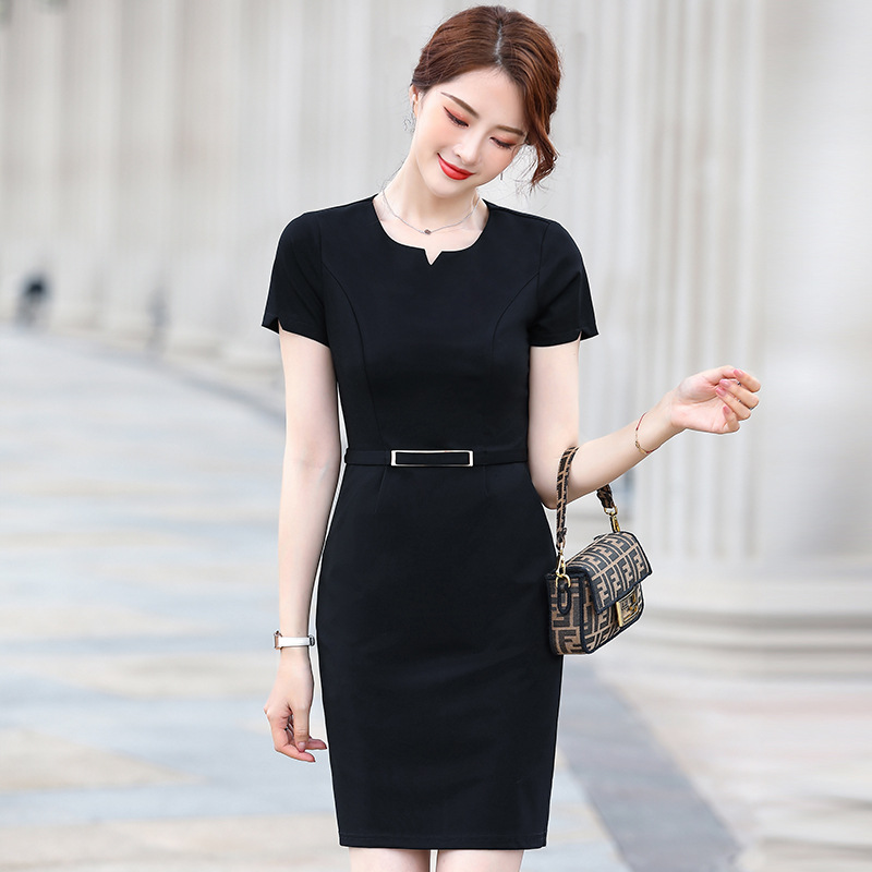 https://fulmo-img-server.com/dresscode-dresscode/7399e8da-803b-4899-b291-0b8e5c1b57e5.jpg