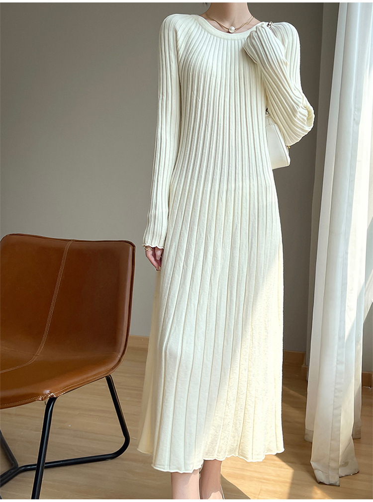 https://fulmo-img-server.com/dresscode-dresscode/73f9fd01-2c13-4aa0-8fda-ba2f65ca3f1f.jpg