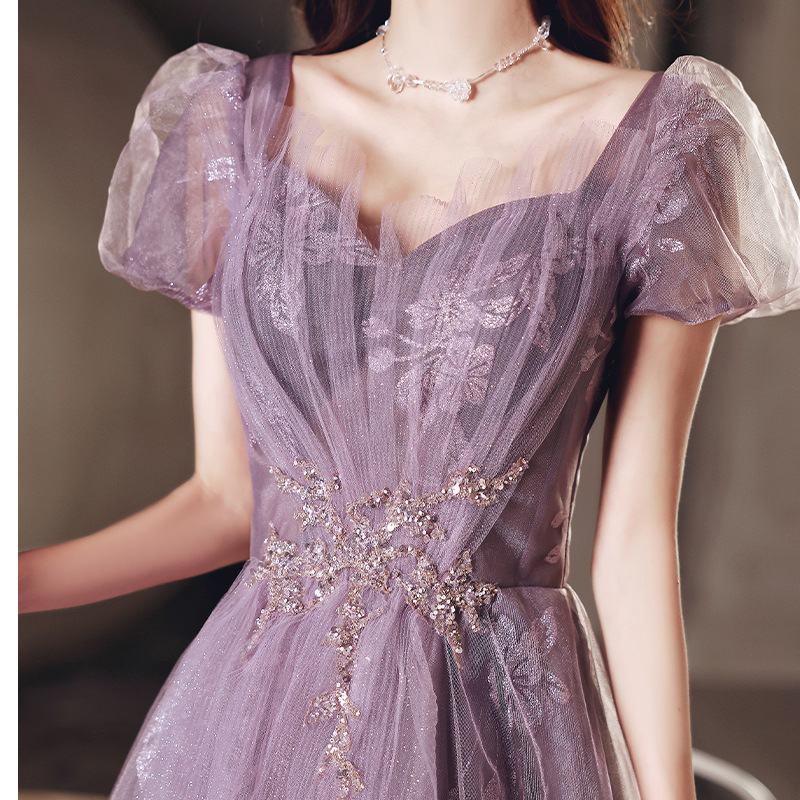 https://fulmo-img-server.com/dresscode-dresscode/7880566d-968a-4303-aef7-7c28dd4eaaa4.jpg