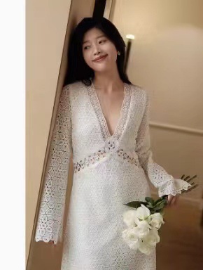 https://fulmo-img-server.com/dresscode-dresscode/79781248-cc95-49e4-9b08-6a836801bbe2.jpg