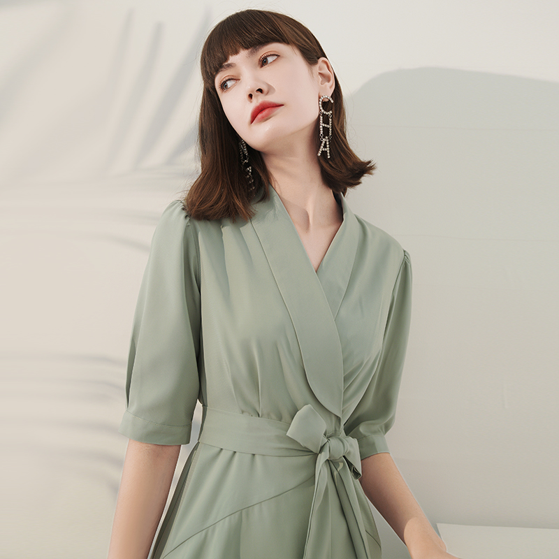 オケージョン ドレス 深襟ウエストリボン付き五分袖ワンピース