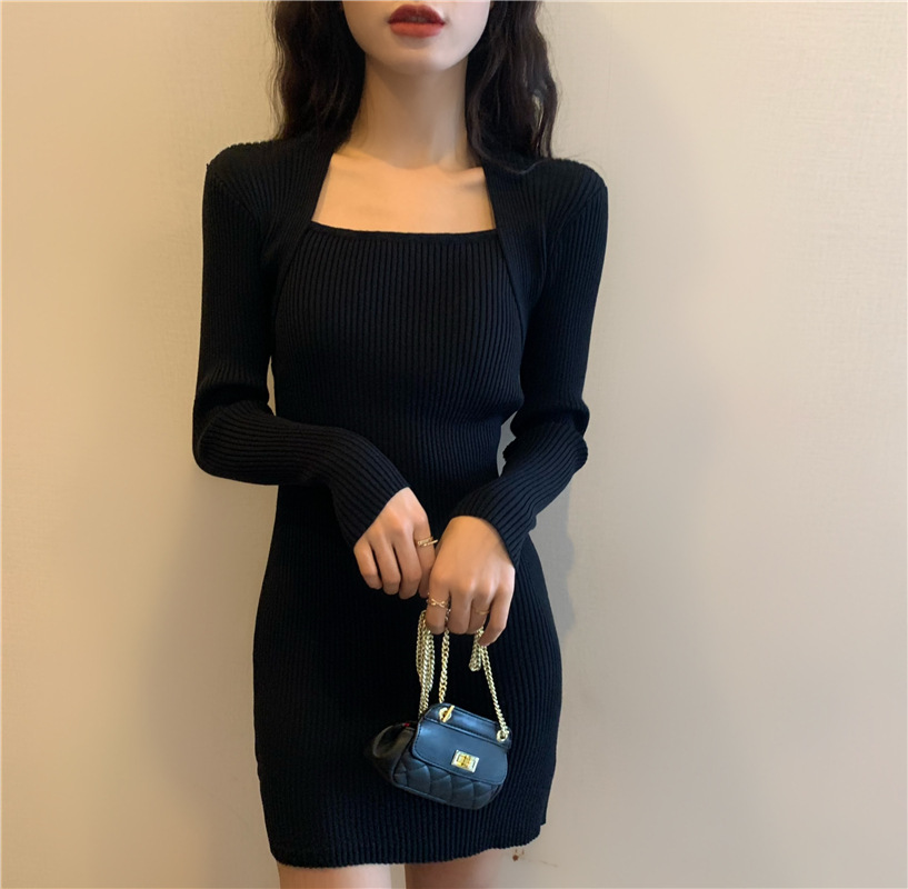 https://fulmo-img-server.com/dresscode-dresscode/7dddd86b-18e9-49fb-ace8-418fb4261b38.jpg