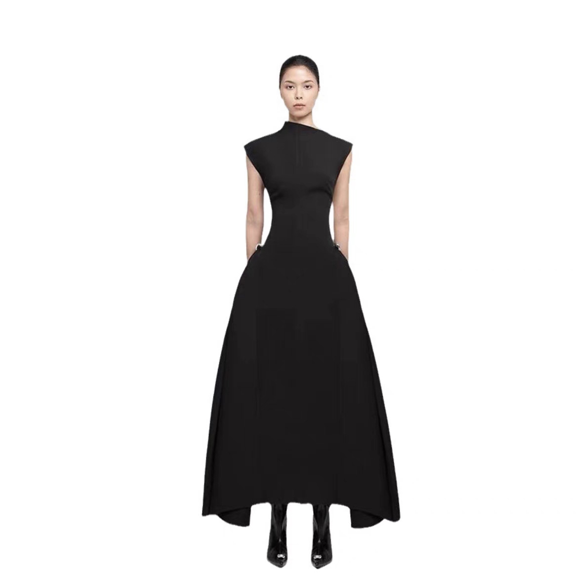 https://fulmo-img-server.com/dresscode-dresscode/7e0bdc5f-8c73-47c8-8939-7e38e7667bc7.jpg